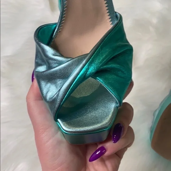 Giuseppe Zannoti Green Metallic Platform Heels size 41 - Picture 7 of 10